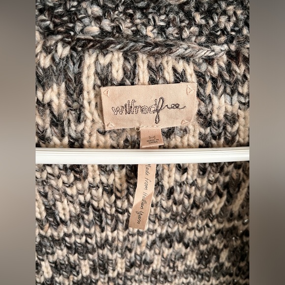 NWOT Aritzia Wilfred Free Erable zip cardigan - Picture 2 of 6